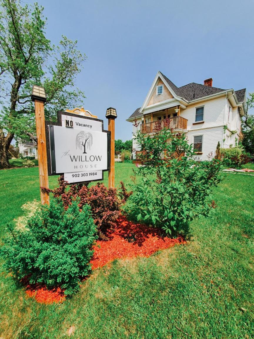 The Willow House Bed and Breakfast Kensington Exteriör bild